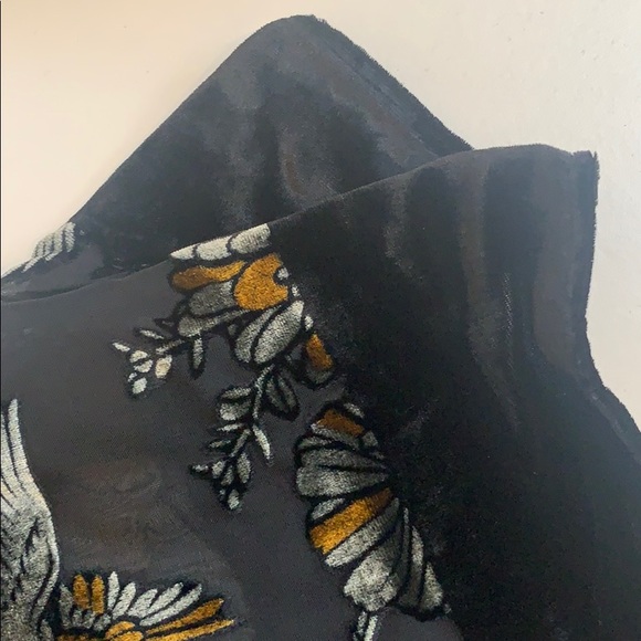 scraf - Picture 5 of 5